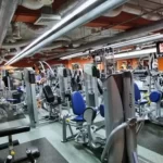 Занятия йогой, фитнесом в спортзале Zfitness Москва