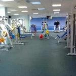 Занятия йогой, фитнесом в спортзале Железный человек Советск