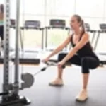 Занятия йогой, фитнесом в спортзале Женский фитнес-клуб Multifit. Woman Ковров
