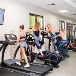 Занятия йогой, фитнесом в спортзале Жим-клуб Поддубный Феодосия