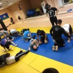 Занятия йогой, фитнесом в спортзале Золотой лотос Ростов-на-Дону
