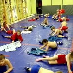Занятия йогой, фитнесом в спортзале Зомбир Санкт-Петербург