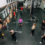 Занятия йогой, фитнесом в спортзале Зомбир Санкт-Петербург