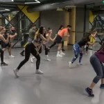 Занятия йогой, фитнесом в спортзале Zumba fitness Черногорск