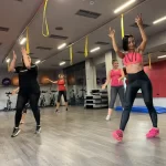 Занятия йогой, фитнесом в спортзале Zumba fitness и Растяжка Санкт-Петербург